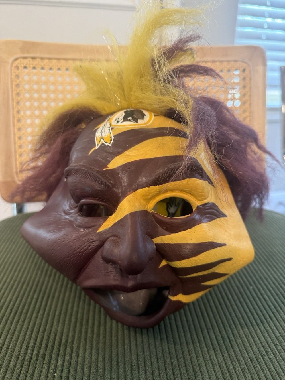 Washington redskins Rubber Game Day Mask Fan Face Paint Football Fan Costume